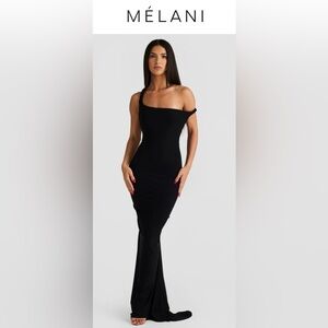 MÉLANI - Maia - Chic One-Shoulder Black Dress